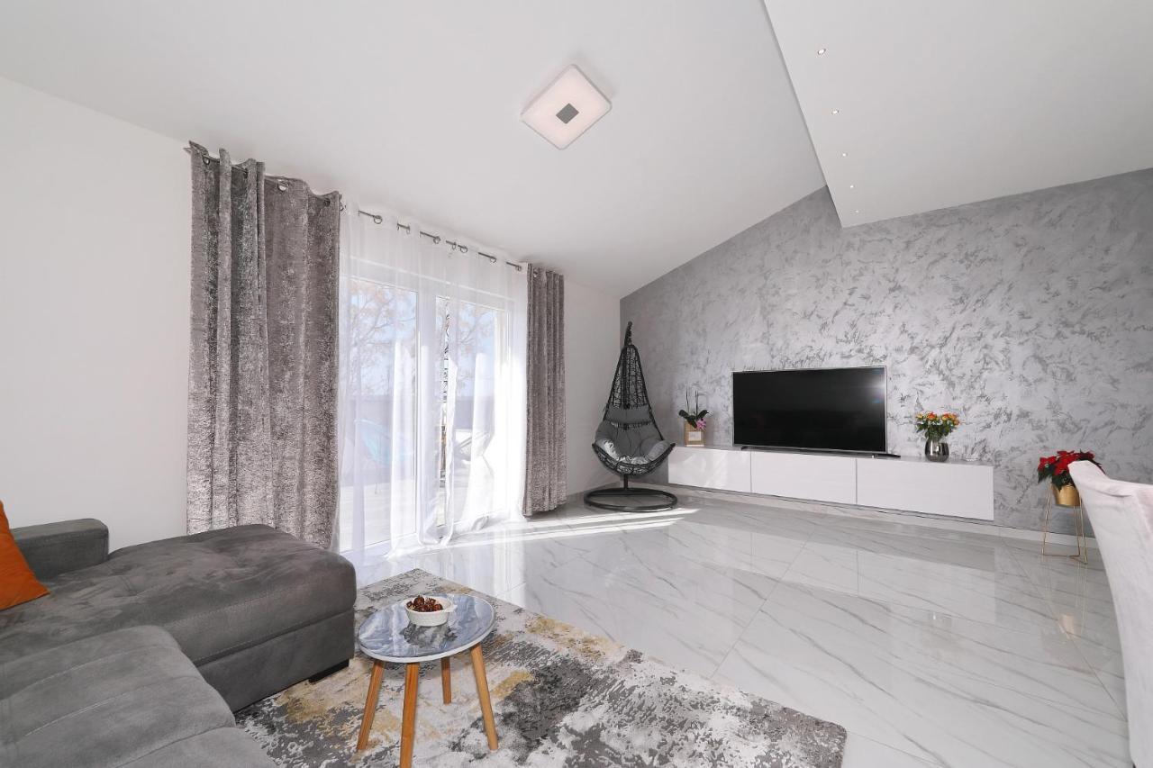 Galovac  Apartman Chiara מראה חיצוני תמונה