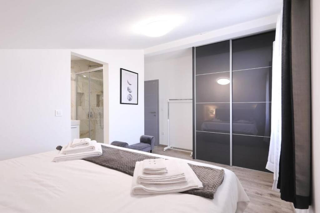 Galovac  Apartman Chiara מראה חיצוני תמונה